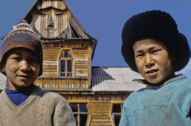 two boys wth house in Krasny Yar small